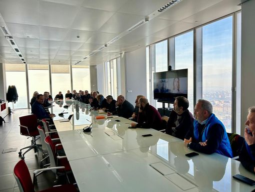 La vertenza Ilva continua a tener banco in Regione: “Abbiamo il dovere di tutelare i lavoratori” La vertenza Ilva continua a tener banco in Regione: “Abbiamo il dovere di tutelare i lavoratori”