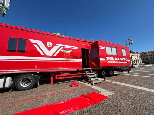 Sarà un semirimorchio del vigili del fuoco la "centrale di controllo" della Fausto Coppi Sarà un semirimorchio del vigili del fuoco la "centrale di controllo" della Fausto Coppi