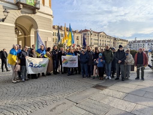 Radicali in piazza a Cuneo per l'Ucraina: "Chi si riempie la bocca della parola antifascimo grande assente" Radicali in piazza a Cuneo per l'Ucraina: "Chi si riempie la bocca della parola antifascimo grande assente"