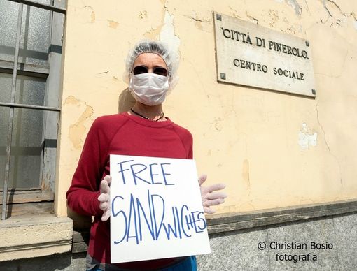 Un viaggio per immagini e parole tra le realtà solidali del Pinerolese (VIDEO) Un viaggio per immagini e parole tra le realtà solidali del Pinerolese (VIDEO)