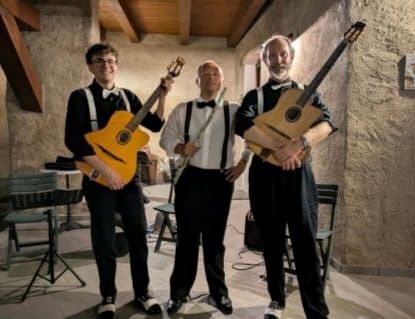A Dronero il gruppo musicale Gipsy Friends per l’ultima serata di “Concerti in cortile”