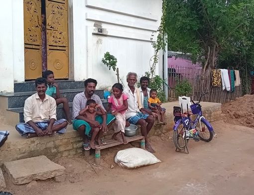Cinque giovani dal Cuneese in missione nel sud dell’India: "Partiamo per servire e imparare" Cinque giovani dal Cuneese in missione nel sud dell’India: "Partiamo per servire e imparare"
