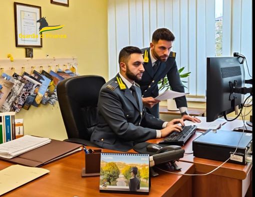 Fatture false per un milione di euro: ai domiciliari imprenditore di Racconigi Fatture false per un milione di euro: ai domiciliari imprenditore di Racconigi