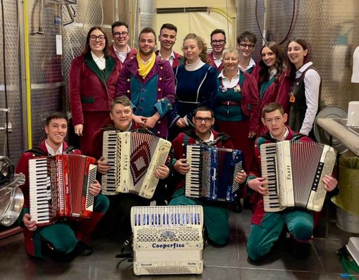 Il gruppo delle maschere della valle Bronda Il gruppo delle maschere della valle Bronda