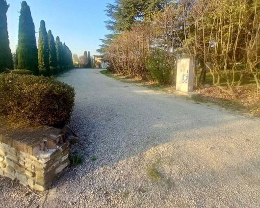La Morra, al via i lavori per il nuovo parcheggio del cimitero