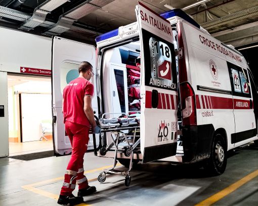 La prima temperatura corporea interna misurata alla ragazza in Pronto soccorso a Verduno era di 41 gradi, comprovante il cosiddetto ‘colpo di calore’ La prima temperatura corporea interna misurata alla ragazza in Pronto soccorso a Verduno era di 41 gradi, comprovante il cosiddetto ‘colpo di calore’