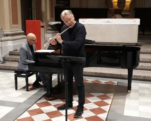 Giuseppe Nova (flauto) Giuseppe Giachino (pianoforte)