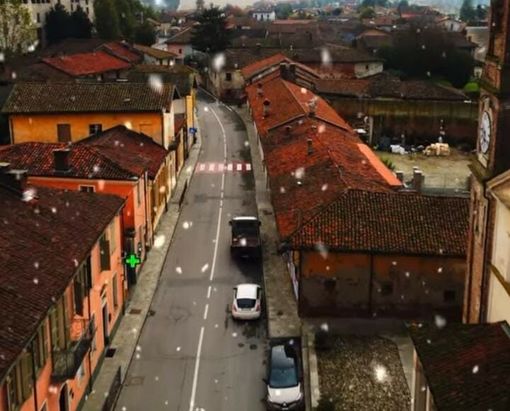 Un'immagine di Ruffia in veste natalizia