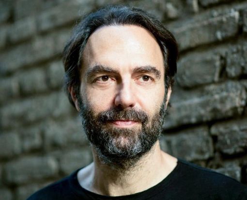 Neri Marcorè Neri Marcorè