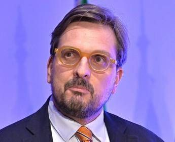 Auto, Guidesi: "Non basta revoca divieto vendita veicoli a benzina e diesel"