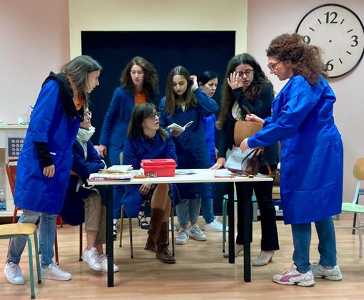 Domani torna sul palco la compagnia del Teatro Marenco con "7 minuti" Domani torna sul palco la compagnia del Teatro Marenco con "7 minuti"