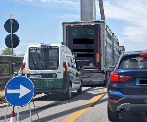 Diversi i veicoli coinvolti nell'incidente Diversi i veicoli coinvolti nell'incidente