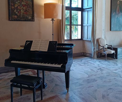 Concerto di pianoforte tra arte e storia al Castello della Manta