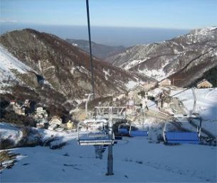 Artesina, gara di solidariet&amp;agrave; sugli sci con Leo Club