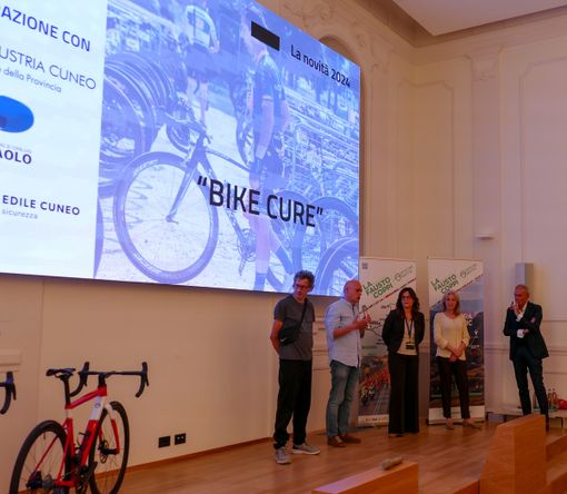 Esordio per il “Bike Cure” di Confindustria Cuneo:  accoglienza inclusiva riservata ai concorrenti della Fausto Coppi