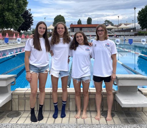 Il gruppo della ValleBelbo Sport agli Italiani di Categoria Il gruppo della ValleBelbo Sport agli Italiani di Categoria