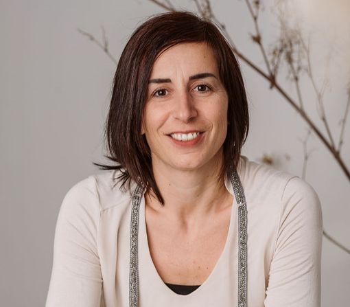 Elisa Audino, poeta e scrittrice di origine borgarina presenta all'Ippogrifo Bookstore il suo romanzo &quot;Orata in offerta&quot;