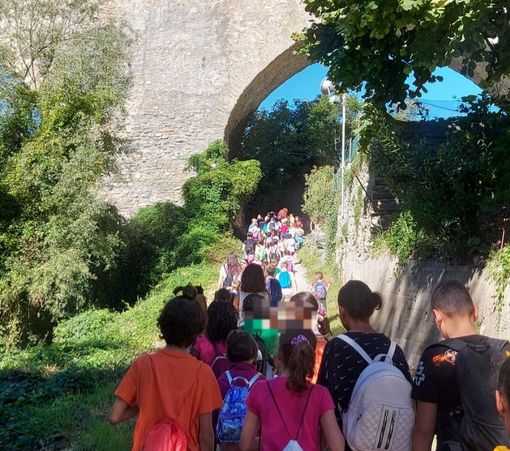 Una speciale caccia al tesoro a Dronero per la primaria di piazza Marconi