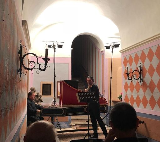 Tanta passione che ha entusiasmato il pubblico presente alla Casa del Vescovo di Pagno