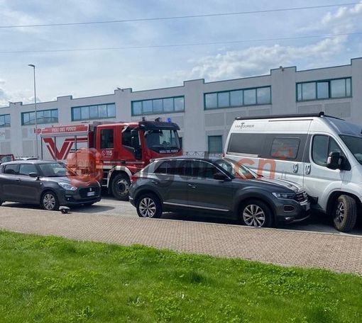 Ennesimo incidente in via Cascina Colombaro a Cuneo, un lavoratore: "Qui le macchine sfrecciano a velocità altissima" Ennesimo incidente in via Cascina Colombaro a Cuneo, un lavoratore: "Qui le macchine sfrecciano a velocità altissima"