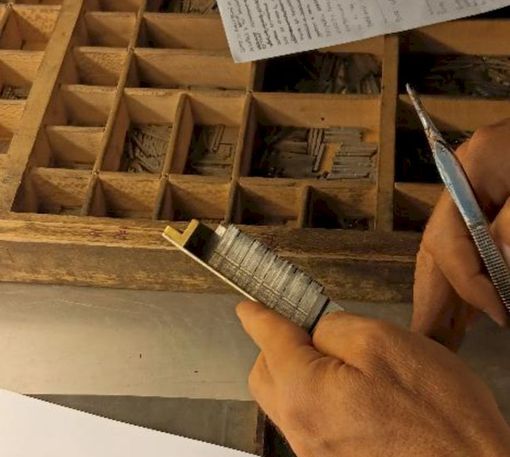 Come si stampavano i libri prima dei computer? A Borgo apre il laboratorio di týptōpapé ets Come si stampavano i libri prima dei computer? A Borgo apre il laboratorio di týptōpapé ets