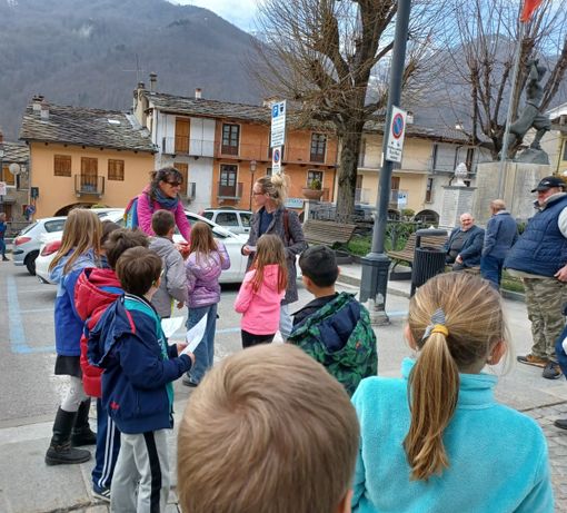 Le poesie degli alunni di Sampeyre arrivano fino in Francia con "Le printemps des poètes"