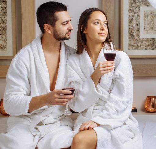 Cena in accappatoio Cena in accappatoio