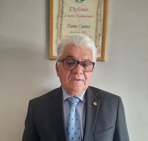 Flavio Zunino, presidente provinciale Avis, 70 anni a novembre, 176 donazioni Flavio Zunino, presidente provinciale Avis, 70 anni a novembre, 176 donazioni