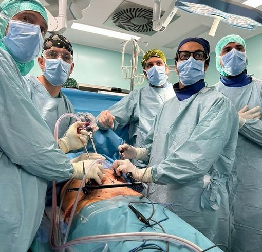 Paziente cuneese tra i primi a essere operato al bacino con tecnica endoscopica a Torino