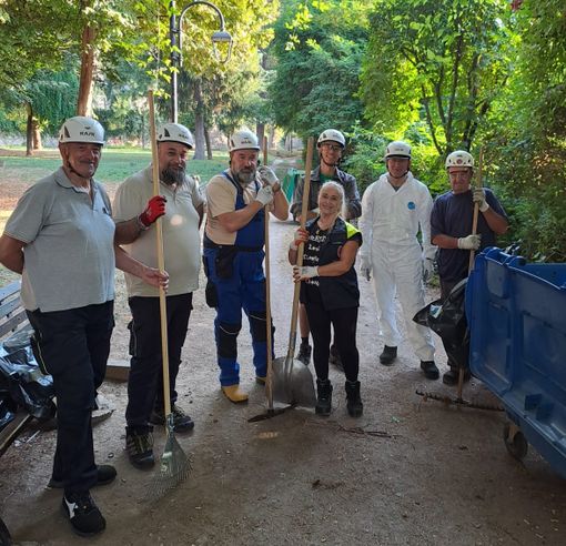 Volontari all'opera a Mondovì Volontari all'opera a Mondovì