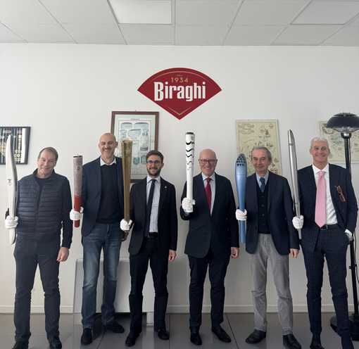 I sindaci di Alba, Bra, Cavallermaggiore e Dolceacqua in visita allo stabilimento Biraghi