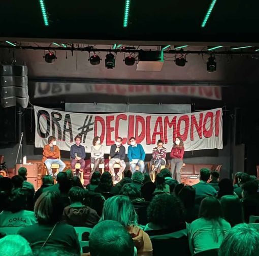 Edilizia scolastica e trasporti inefficienti: studenti di Cuneo in corteo il 9 febbraio Edilizia scolastica e trasporti inefficienti: studenti di Cuneo in corteo il 9 febbraio