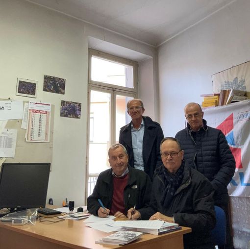 Firmata una convenzione tra Le ACLI Provinciali Cuneesi e Lo SNALS Firmata una convenzione tra Le ACLI Provinciali Cuneesi e Lo SNALS