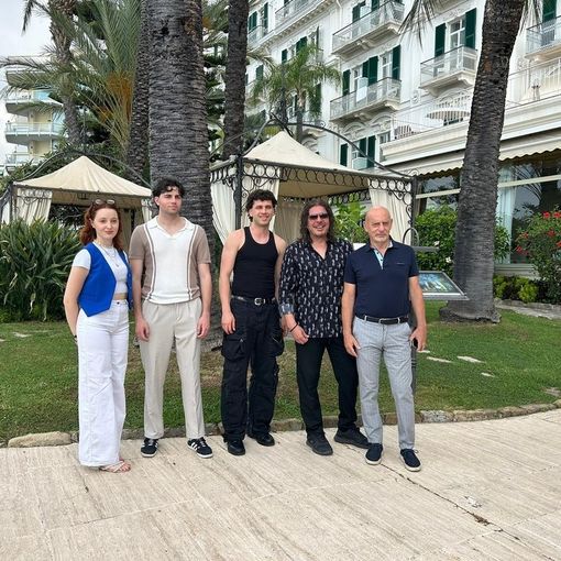 Sanremo Summer Symphony, sabato sera l'omaggio a Vittorio De Scalzi con i ragazzi di Area Sanremo (Foto e video)