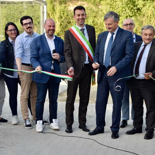Cortemilia, taglio del nastro per il nuovo centro sportivo di corso Einaudi