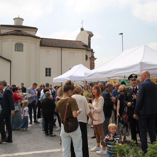 Cerimonia sentita quella dedicata ad Anna Vittoria Morra, maestra che ha fatto molto per le scuole di Rorero di Cherasco Cerimonia sentita quella dedicata ad Anna Vittoria Morra, maestra che ha fatto molto per le scuole di Rorero di Cherasco