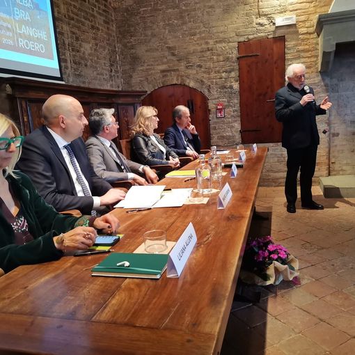 Capitale della Cultura 2026: ad Alba si raccontano titolo e vision  del progetto di candidatura