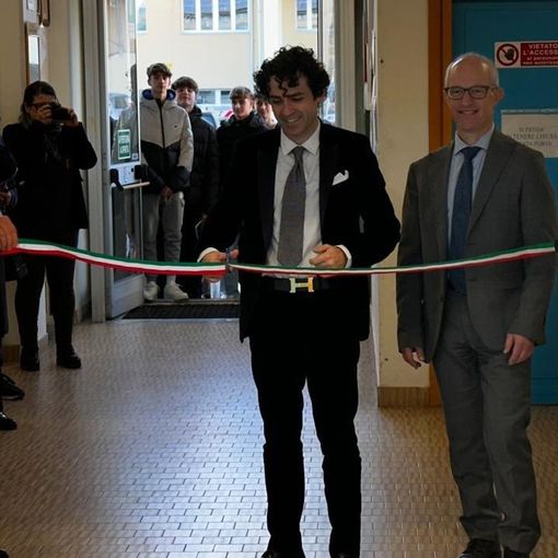 I Giovani e l’Intelligence: all’ITIS Delpozzo il futuro della sicurezza nazionale