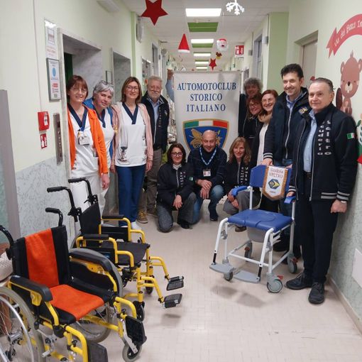Attrezzatura e ausili medici per la Pediatria di Cuneo: il 2025 della Scuderia Veltro inizia nel segno della solidarietà