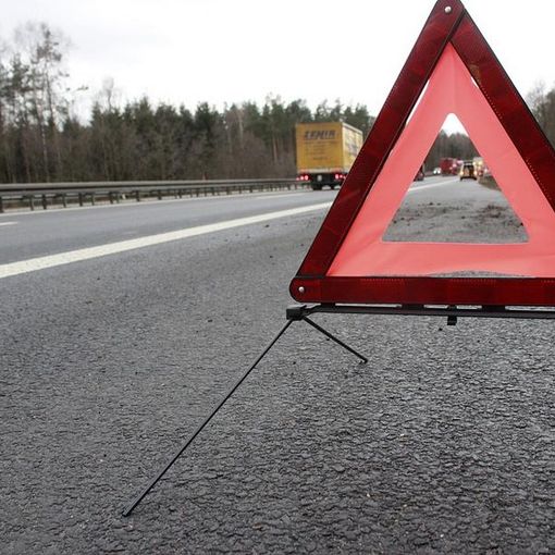 Tamponamento sul ponte dell'est-ovest: code e rallentamenti