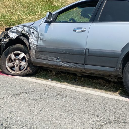 Scontro frontale tra due auto a Grinzane Cavour: due feriti