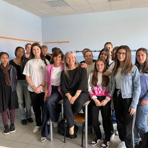 La regista Alice Filippi incontra gli studenti del corso di acconciatura del CFP Mondovì