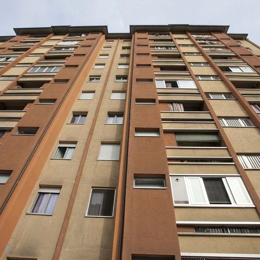 Case popolari, dal Pnrr fondi per 50 milioni in Piemonte. Ma un inquilino su tre fatica a pagare