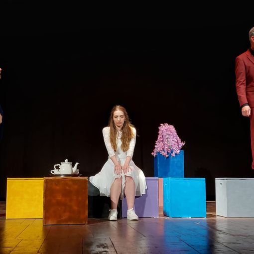 In scena a Rifreddo la commedia teatrale &quot;Chloé&quot;