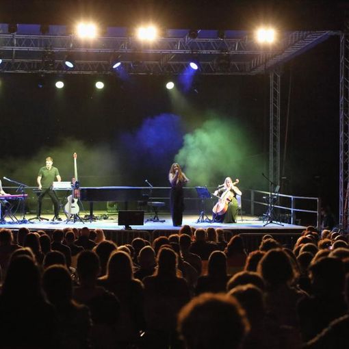 Limone Piemonte: grande successo per il concerto di Noemi