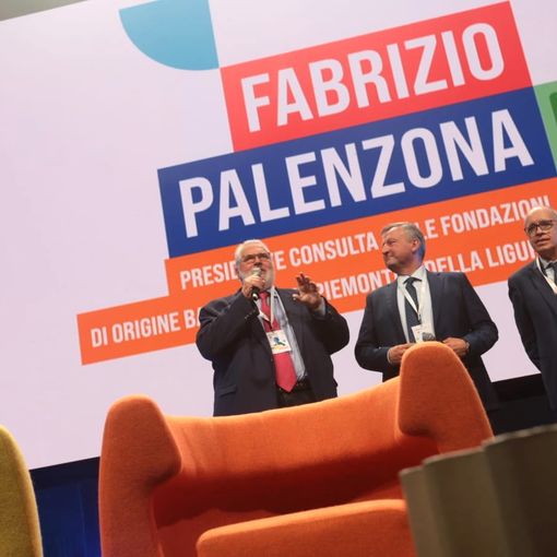 Tra gli ospiti al palazzetto dello sport Fabrizio Palenzona, presidente della Fondazione Cassa di Risparmio di Torino
