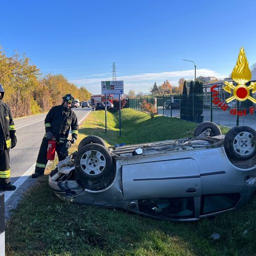 Nell'immagine uno dei tanti incidenti verificatisi nell'anno in corso sulla vastissima rete di strade provinciali della nostra provincia