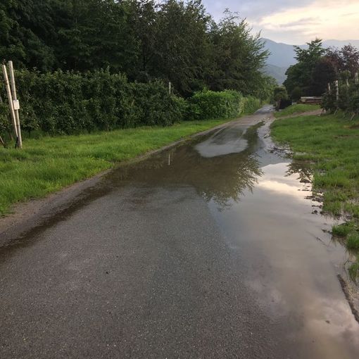 La situazione in via Poetto documentata dalla minoranza