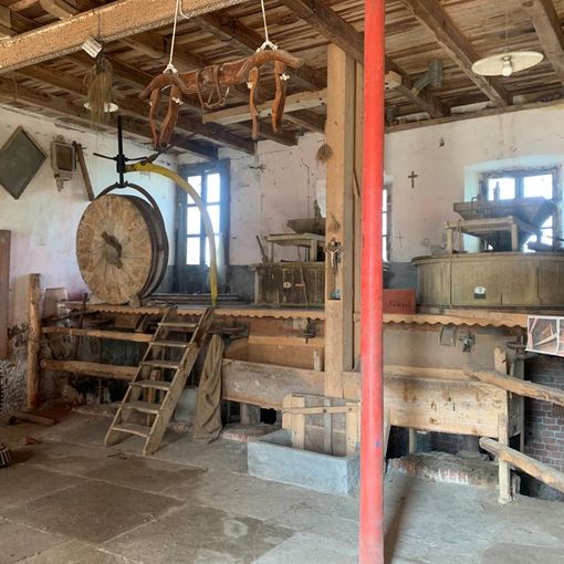 L'interno del mulino di Suniglia