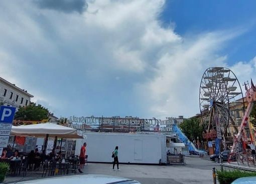 Piazza del Popolo dopo il luna park tornerà ad essere pedonale